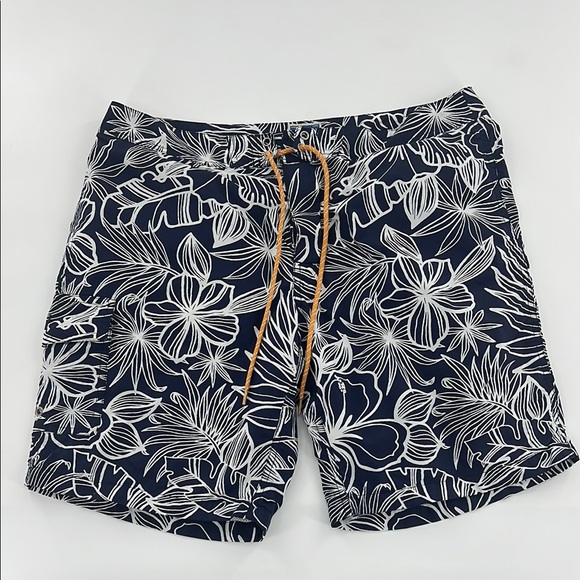 J. Crew Blue and White Board Shorts with Tropical Print size 34 - Picture 1 of 9